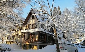 Pilot Lodge